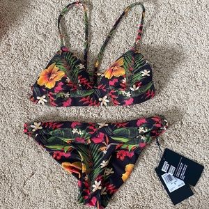 HURLEY BIKINI NWT